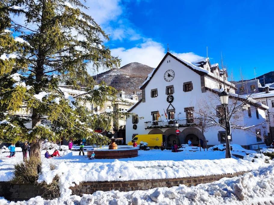 Casa Balcon De Los Pirineos - Gavin Biescas المظهر الخارجي الصورة